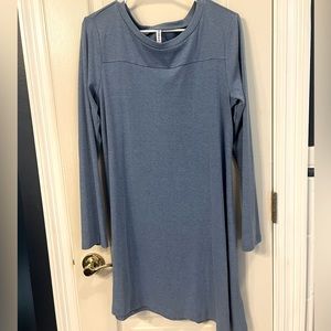 Blue light weight Sweater with button details on one side. Size L. NWT